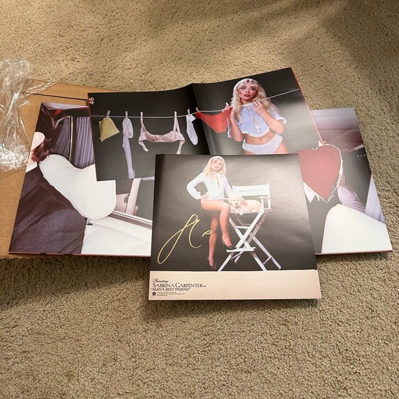 SIGNED Sabrina Carpenter Man’s Best Friend Vinyl - Picture 6 of 9